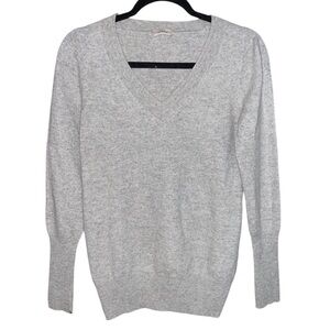 J.Crew 100% Cashmere V Neck Sweater in Light Grey Grey Size Medium